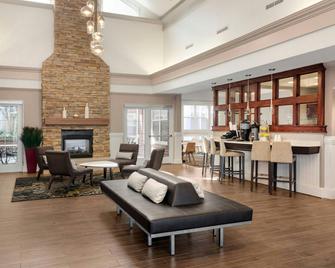 Residence Inn by Marriott Poughkeepsie - Poughkeepsie - Living room