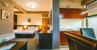 Hotel Keto - Karadağ - Yatak Odası
