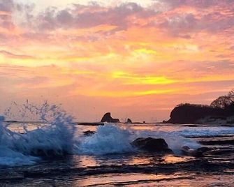 Hush Maderas - San Juan del Sur