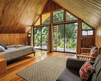Tityra Lodge - Monteverde