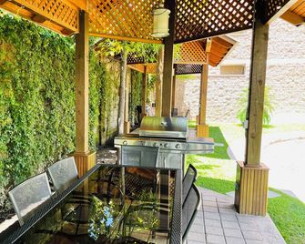 Beautiful private apartment Ecovivienda Etapa 1 (8 minutes American Embassy) - Tegucigalpa - Patio