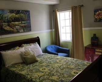 The Artist Place Kensington 1br New Kingston - Kingston - Bedroom