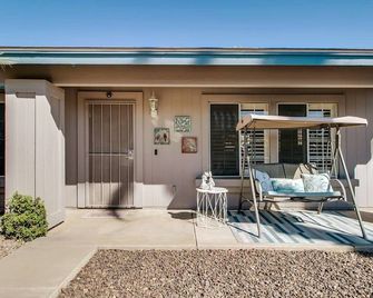 Scottsdale Kierland 3 Bdrm With Sparkling Pool! - Scottsdale - Patio