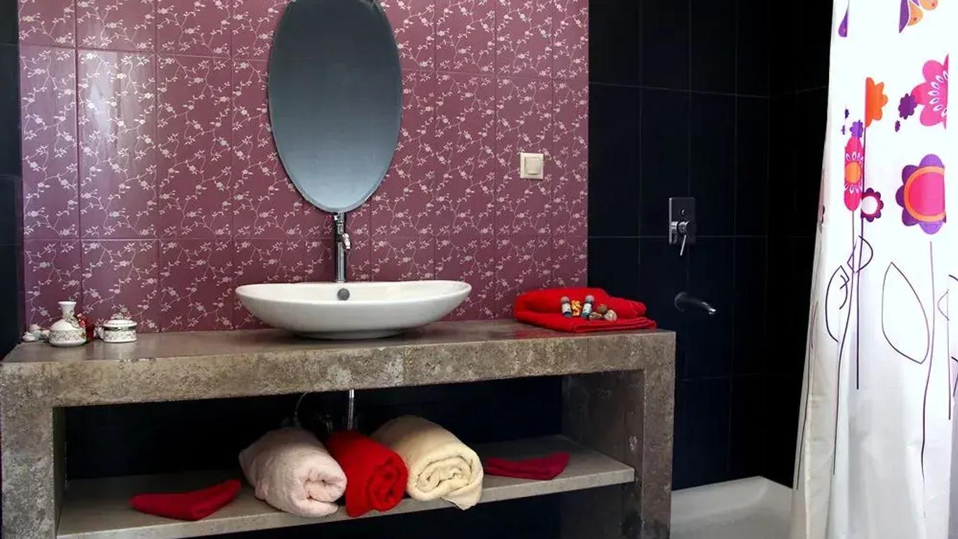 Serenity Boutique Suites