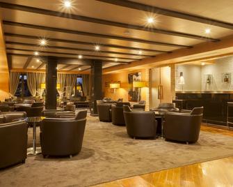 AC Hotel Ciudad de Toledo by Marriott - Toledo - Area lounge