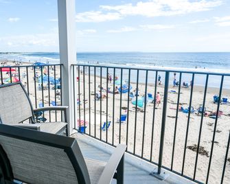 Atlantic Oceanfront Hotel, Wells Beach - Wells - Balcon