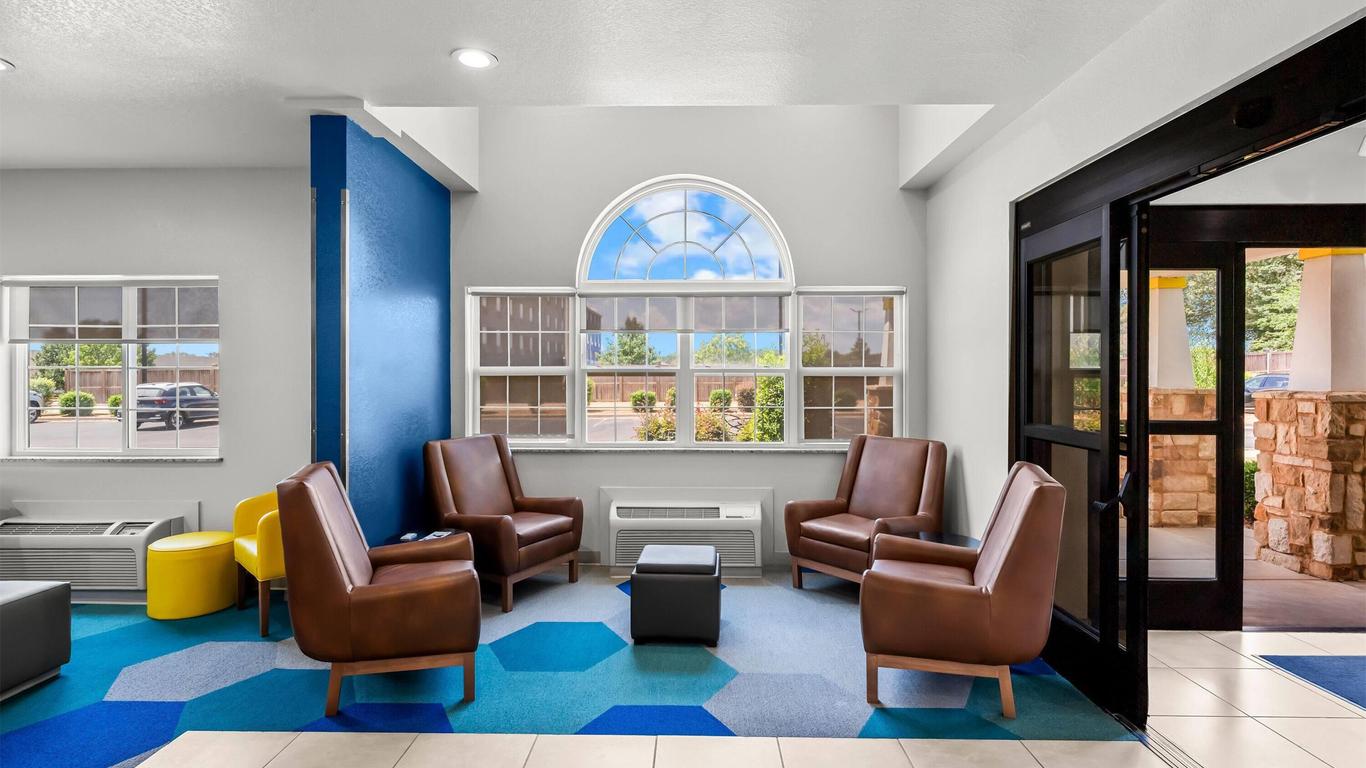 Microtel Inn & Suites by Wyndham Searcy