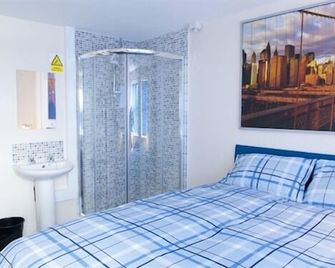 ليفربول جيتواي إن - ليفربول - غرفة نوم