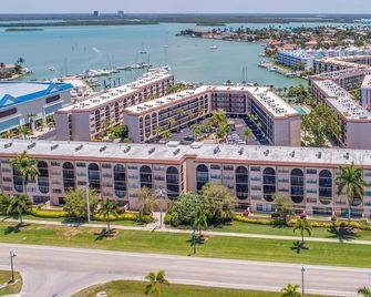 Cozy Condo in Waterfront Resort - Marco Island - Gebäude