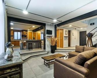 C46-R02 Studio At Itesm Cem Family Tourist Travelers Students Executives Welcome - Ciudad López Mateos - Sala de estar