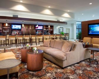 DoubleTree by Hilton Lafayette - לאפאייט - לובי