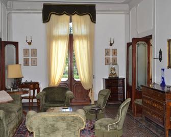 Villa Corner Smania on the Riviera del Brenta - Fiesso d'Artico - Sala de estar