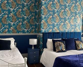Lilyrose Hotel - Whitby - Bedroom