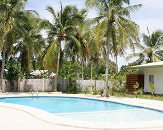 Sandingan Island Resort - Loon - Pool
