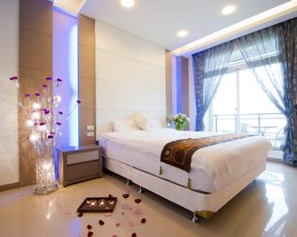 Kuan Pin The Best Villa - Yilan City - Bedroom