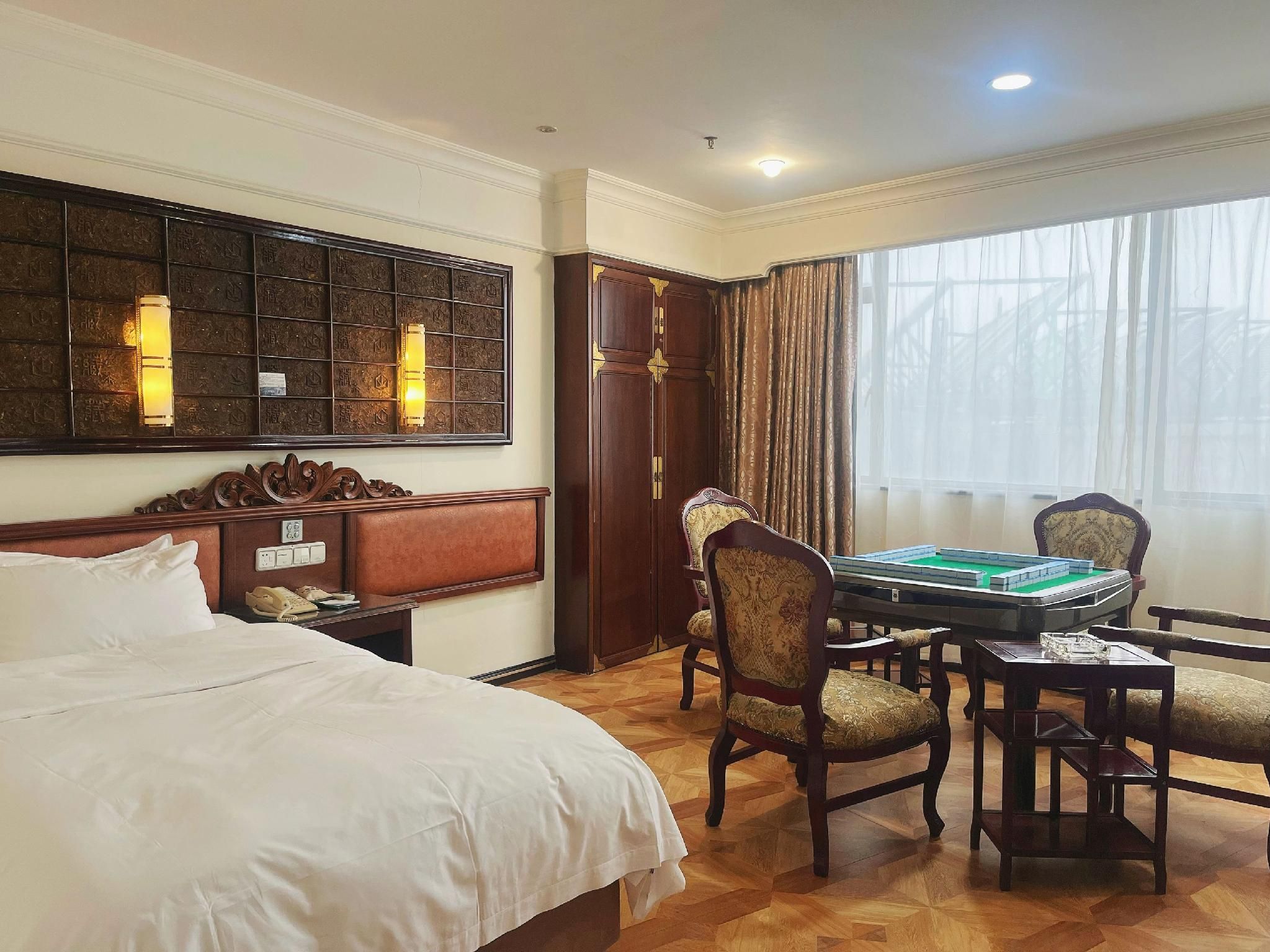 Jindu Crown Hotel - נאנצ'אנג - חדר שינה
