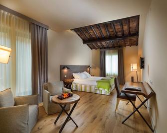 Hotel La Tabaccaia - Montaione - Habitación