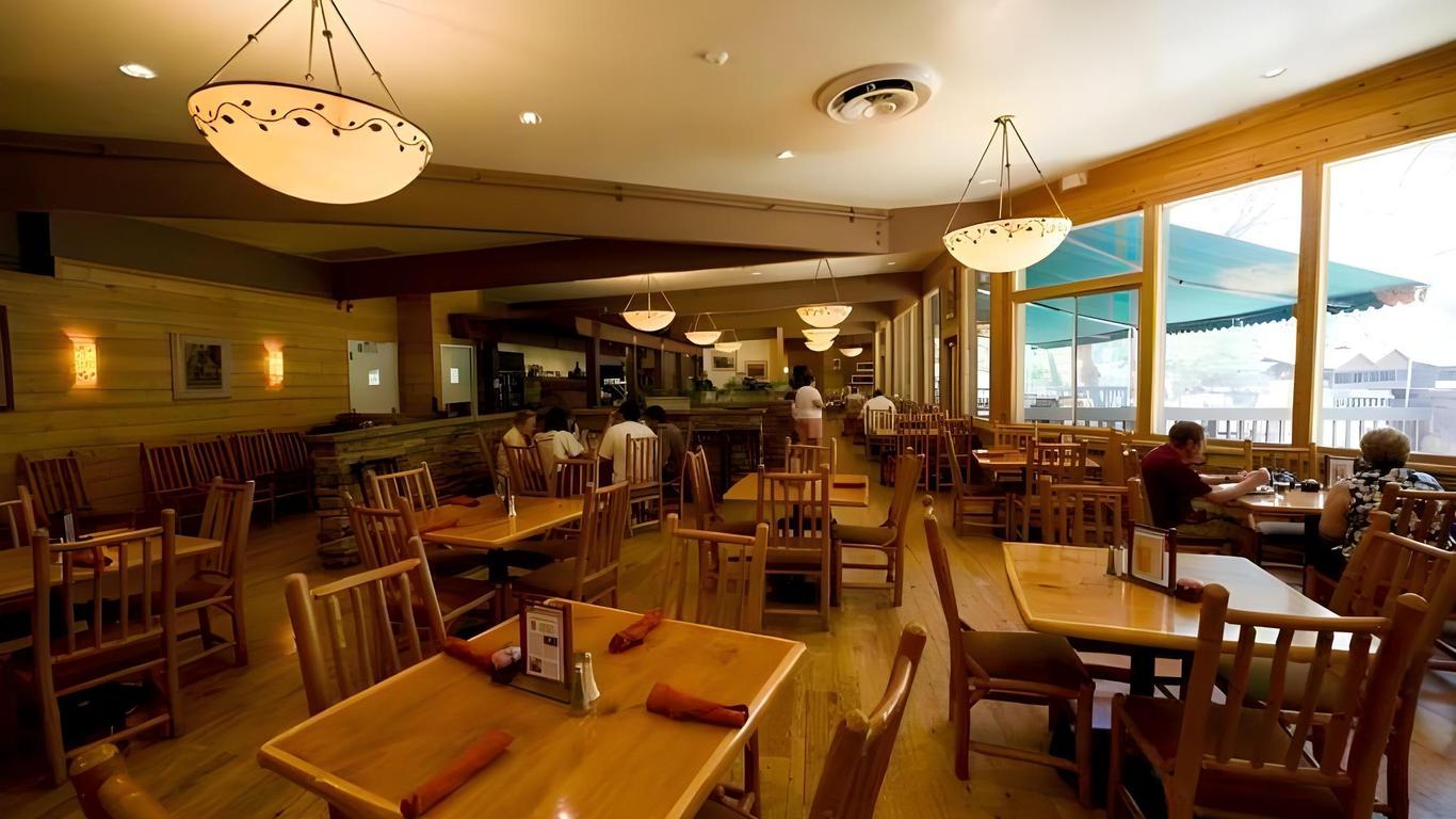 Zion Lodge - Inside The Park