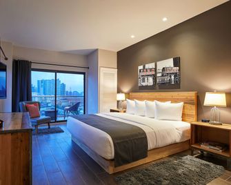 Ravel Hotel, Trademark Collection by Wyndham - Queens - Schlafzimmer