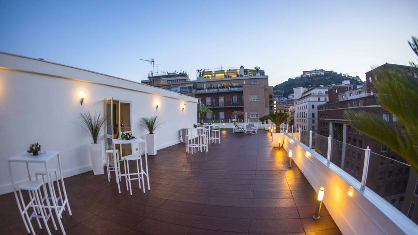 Neapolitantrips Hotel