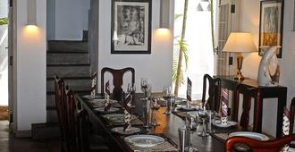 Satin Doll - Galle - Dining room