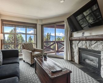 Blackcomb Springs Suites By Clique - Whistler - Sala de estar