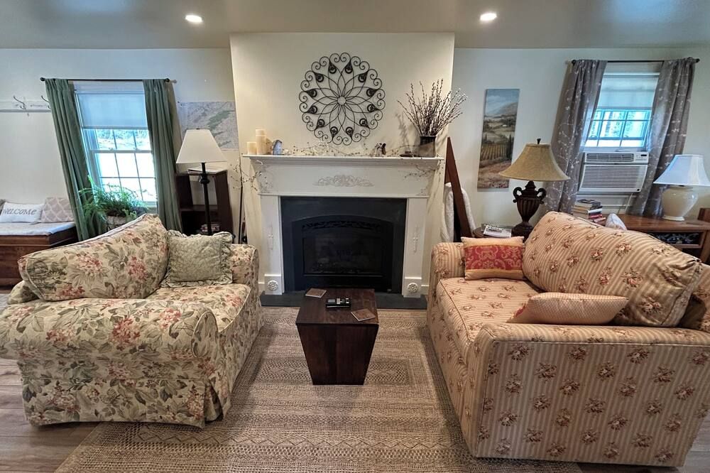 Meadow Sweet Cottage