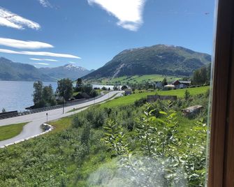 Jølster Lake View - Jolster - Balcony
