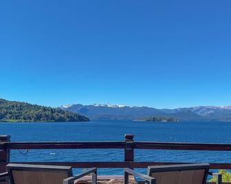 Hosteria Santa Rita - San Carlos de Bariloche - Balcony