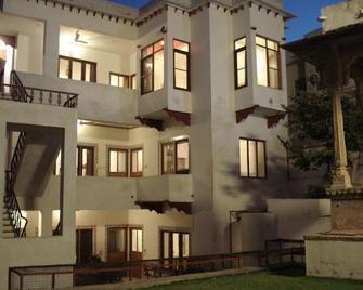 Haveli Braj Bhushanjee Heritage Hotel - Bundi - Edificio