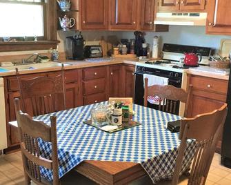 Vintage 1920s Craftsman Bungalow - Bedford - Kitchen