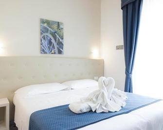 Hotel Caribe - Viareggio - Phòng ngủ