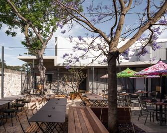 Garde Hotel and Warders Cottages - Fremantle - Building