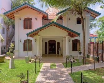 Udawalawe Ayurvedic Resort - Udawalawa - Building