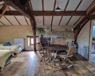 Maison de campagne avec bain nordique - Monflanquin