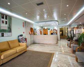 Hotel Oca Vermar - Sanxenxo - Front desk