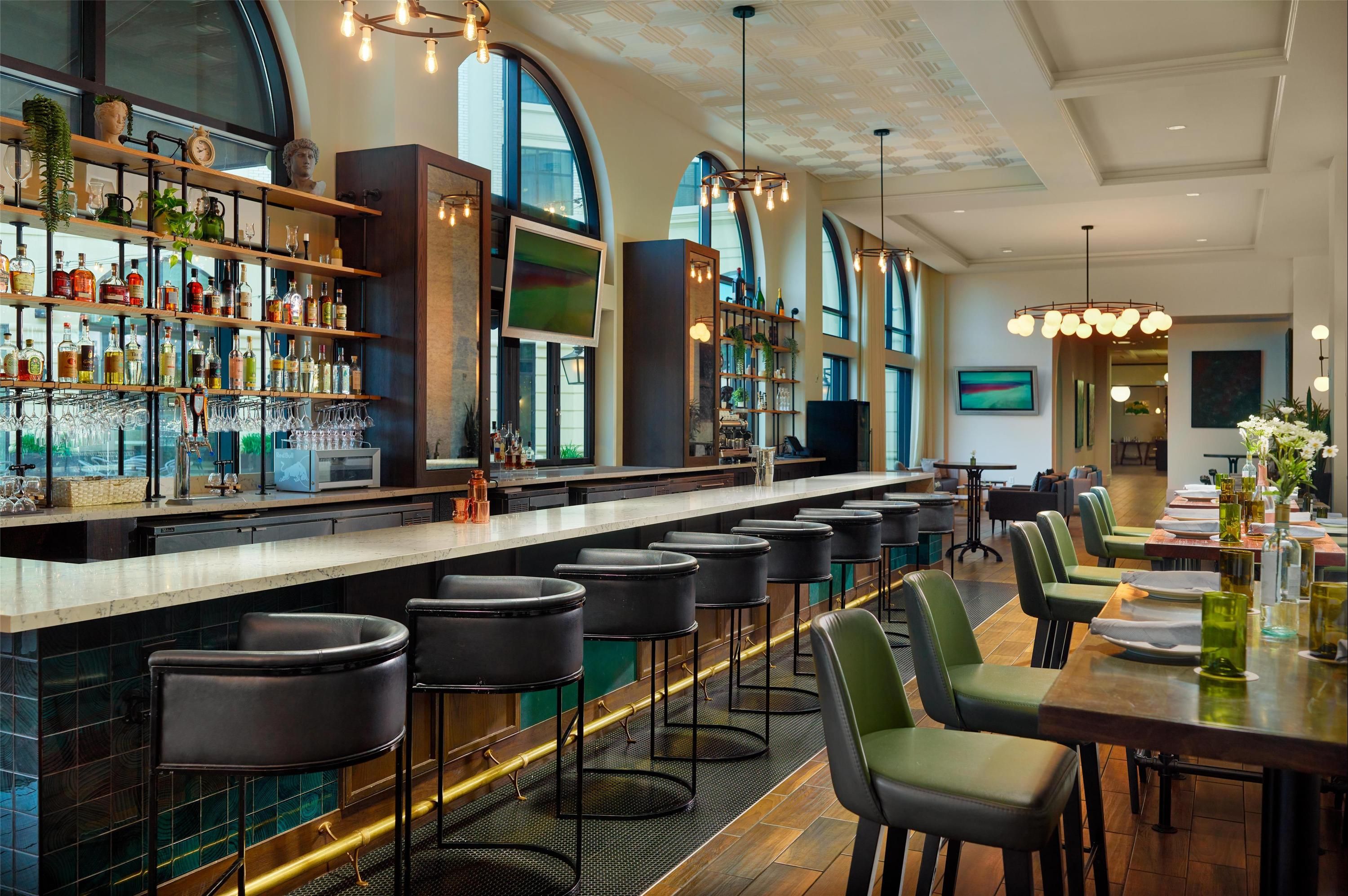 The Hamilton Alpharetta, Curio Collection by Hilton - Alpharetta - Bar