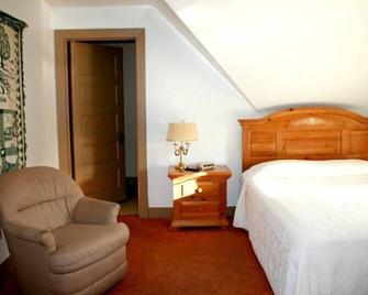 The Cozy Afghan Bed & Breakfast - Saint Marys - Schlafzimmer