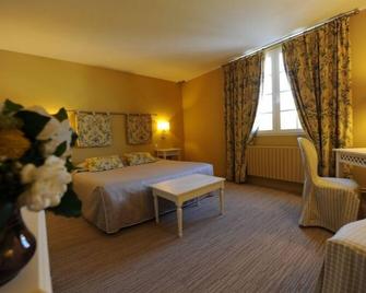 Hotel Spa Le Relais Du Bellay - Le Puy-Notre-Dame - Bedroom