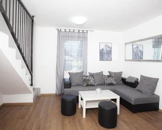 Apartments Razingar 9 - Bled - Living room