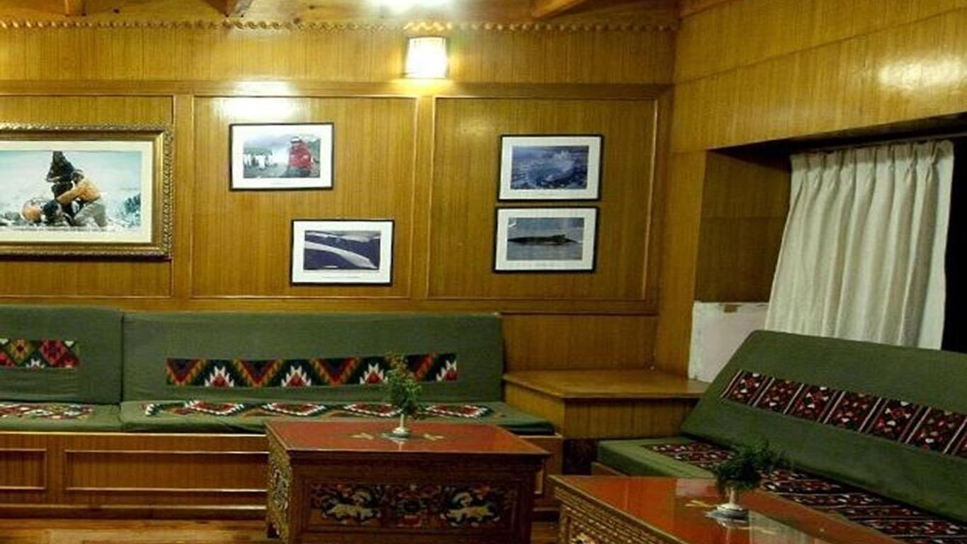 Namche Hotel