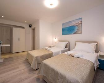 Apartments Maraton - Split - Habitación