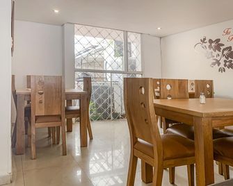 Casa Hotel Alpes Bogota Polo Club - Bogotá - Sala pranzo