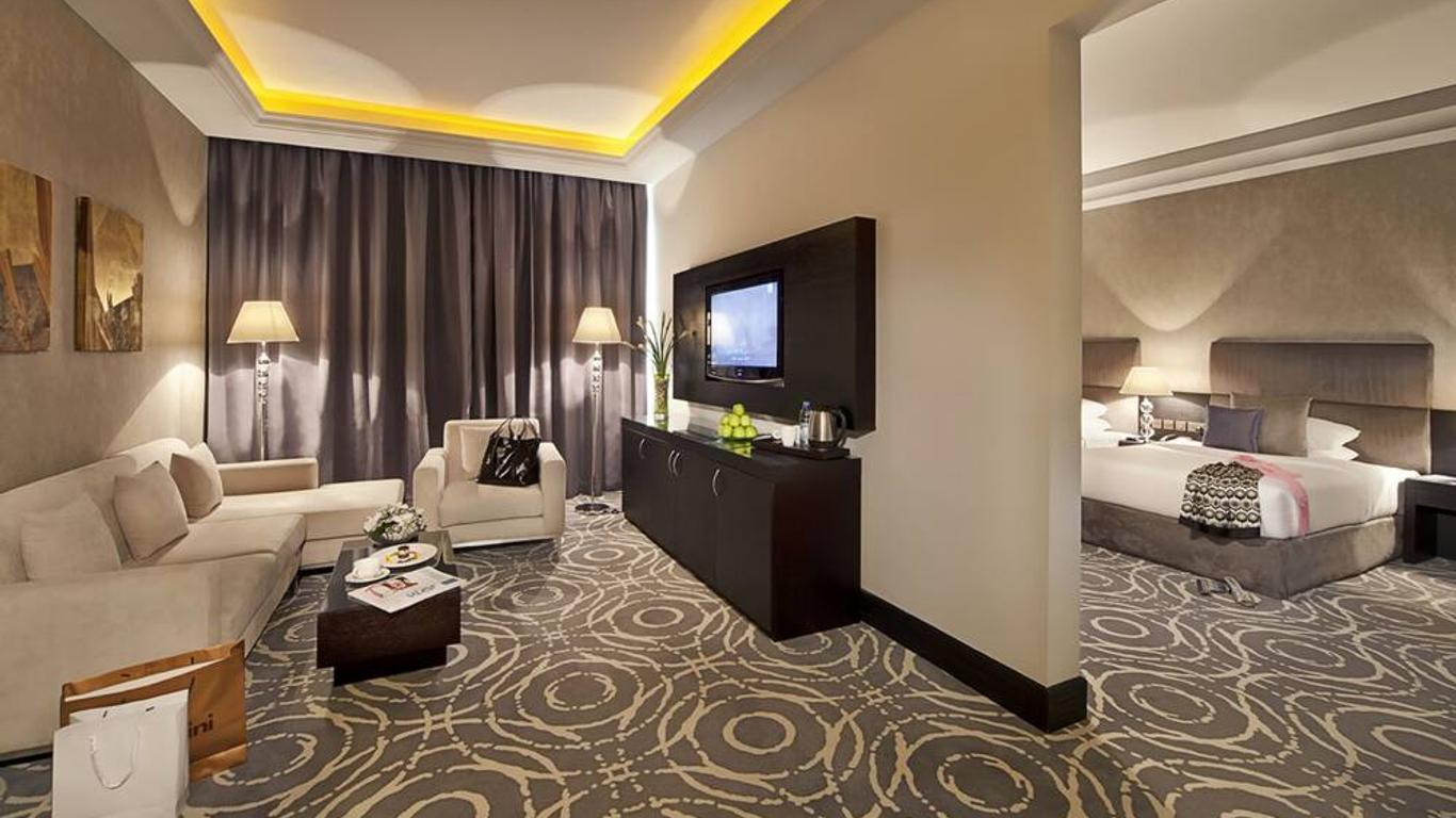 Mangrove Hotel