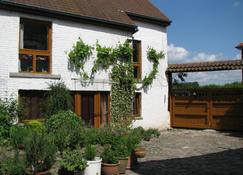 Huis van Rooi - Neerijse - Building