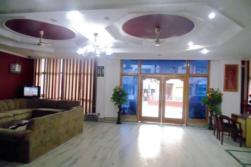 Hotel Gupta Palace - קטרה - לובי