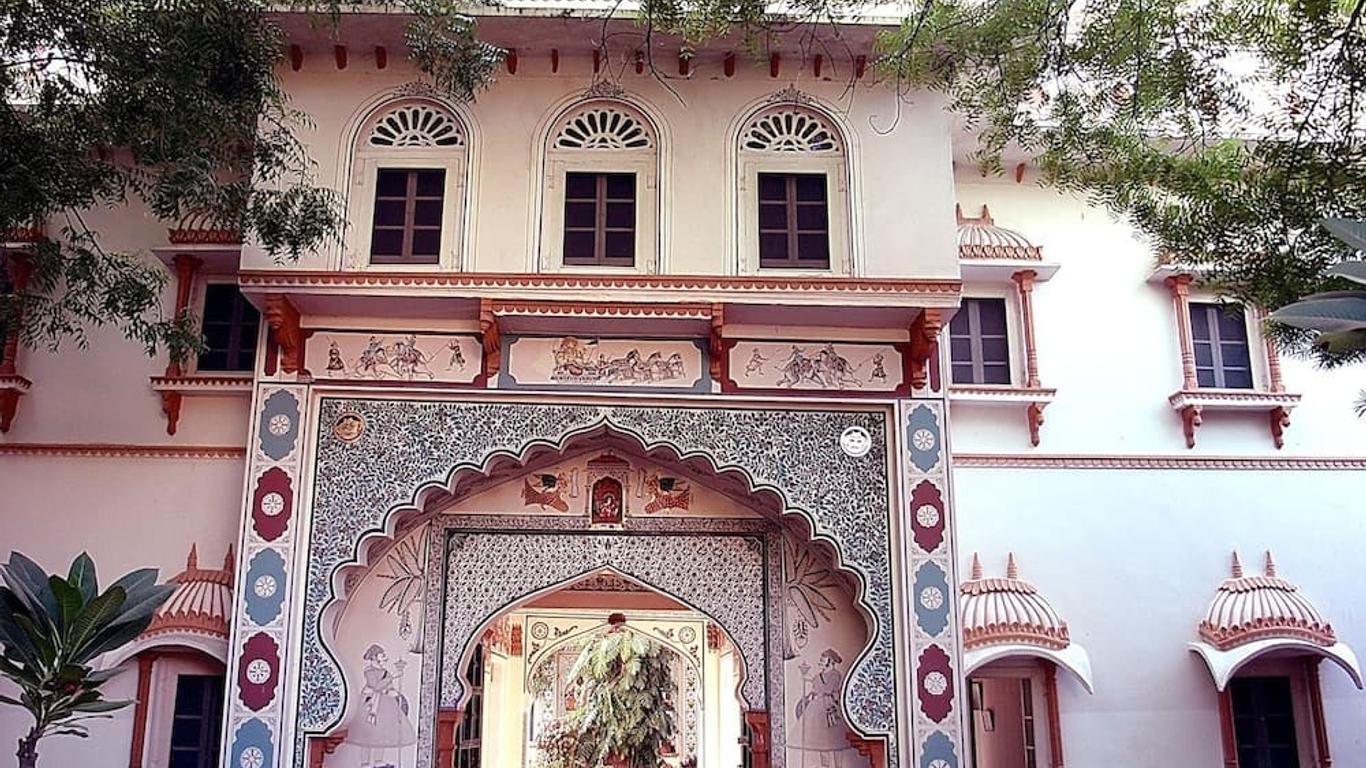 Palkiya Haveli - A Heritage Home