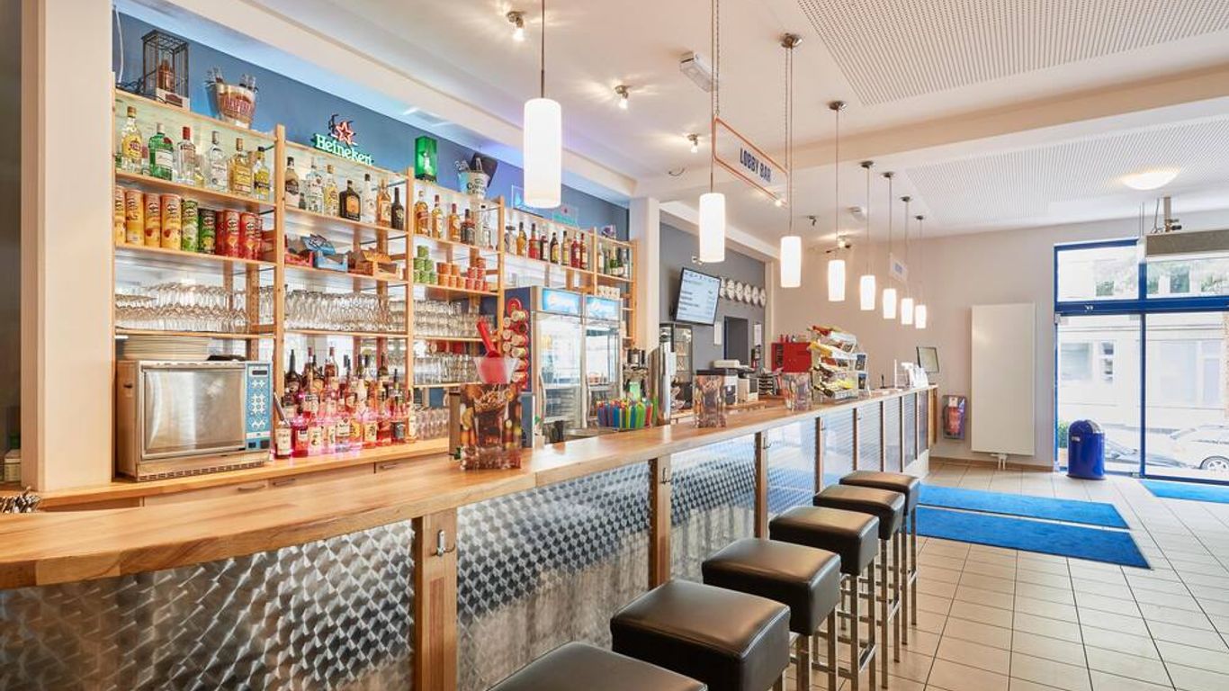 a&o Aachen Hauptbahnhof