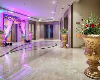 رامادا غورغاون سنترال - جورجاون - ردهة