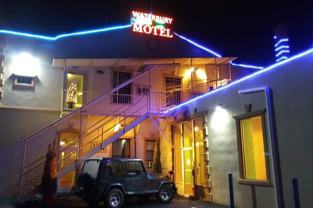 Waterbury Big Apple Motel - Waterbury - Edificio
